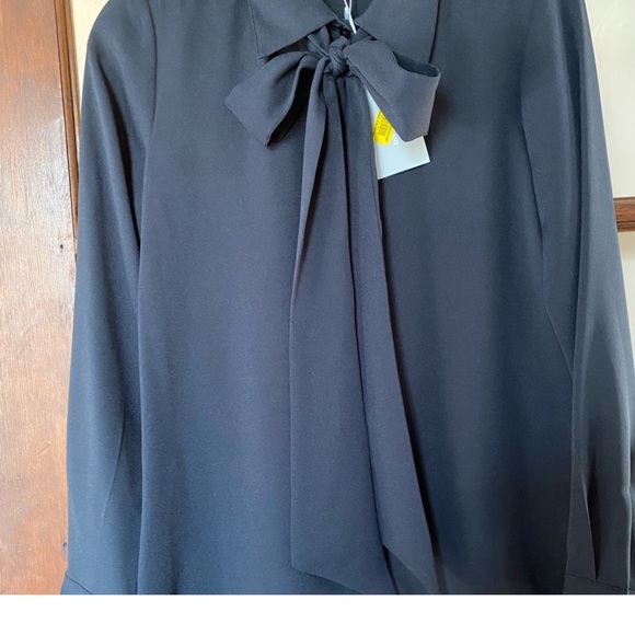 NWT Antonio Melani Navy Blue Detachable Bow Tie Long Sleeve Button Blo… - Picture 3 of 8